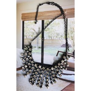 • Rhinestone Necklace •